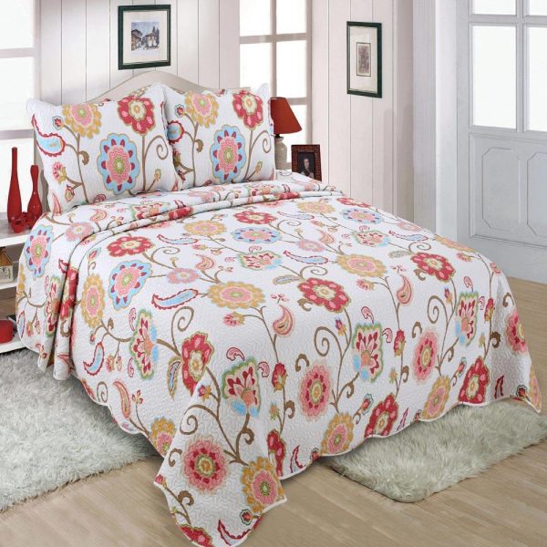 Multicolored Floral Quilted Bedspread