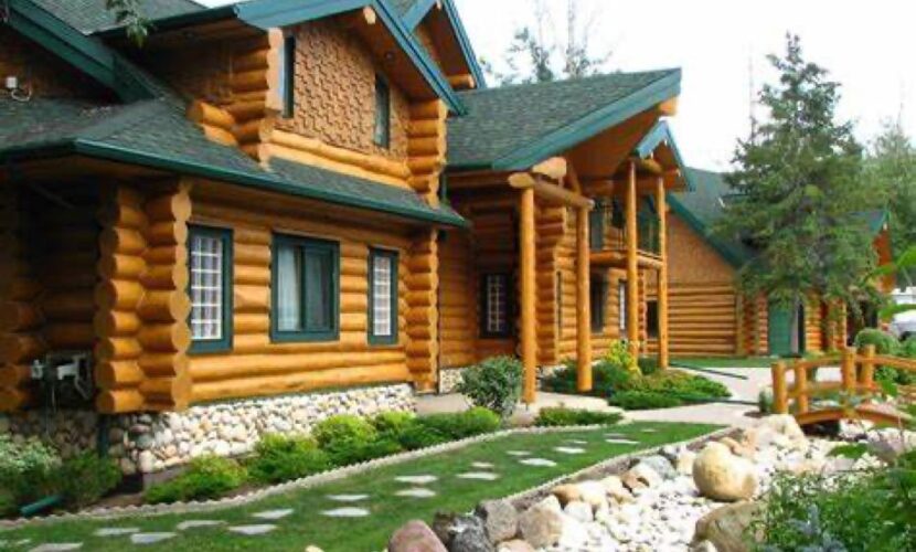 How to Maintain Your Log Home & When Is It Time to Restore It